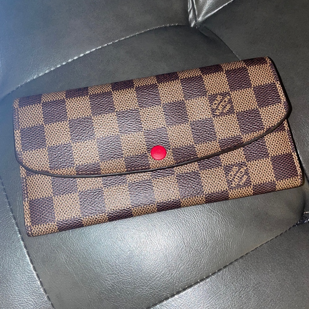 Louis Vuitton Emilie Wallet
